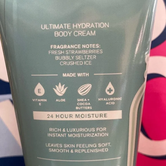 Bath & Body Works Strawberry Soda set